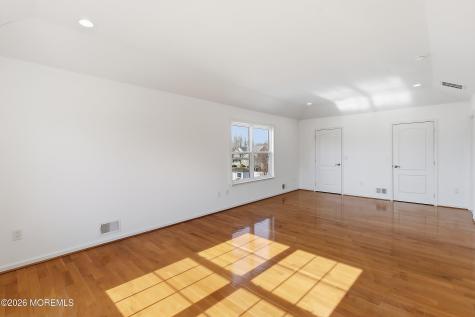 10 Etty Court Manchester NJ 08759