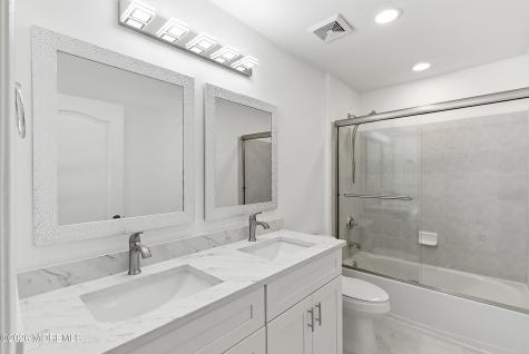 10 Etty Court Manchester NJ 08759