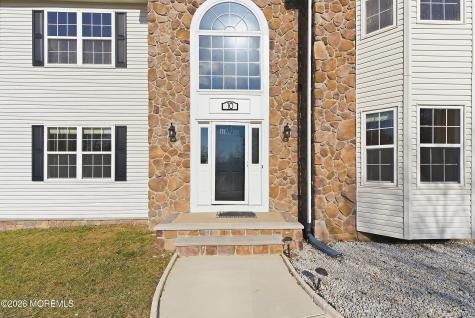10 Etty Court Manchester NJ 08759