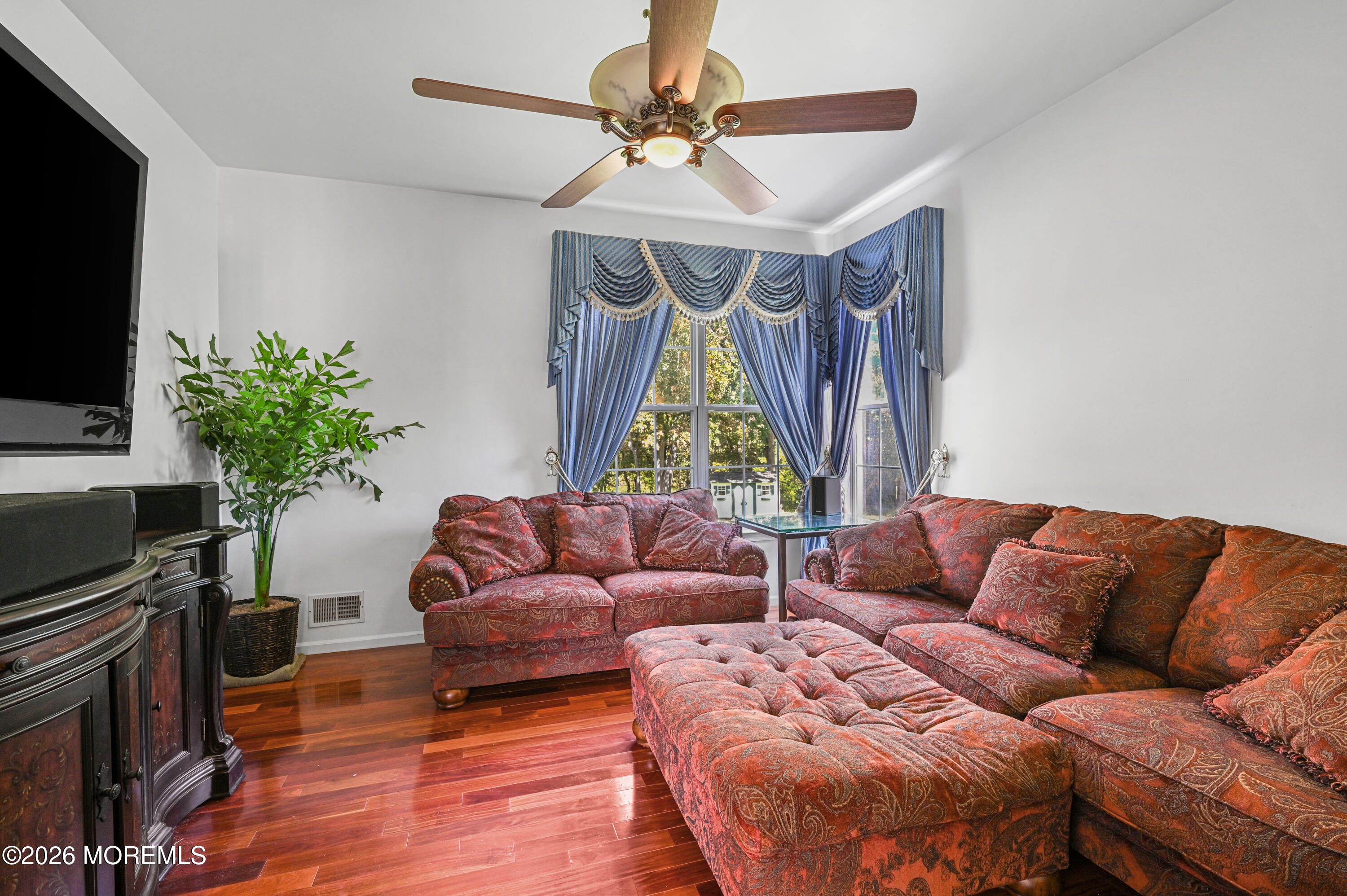 36 Yardley Manor Drive Matawan NJ 07747
