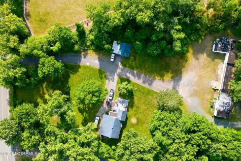 26 Megill Road Farmingdale NJ 07727
