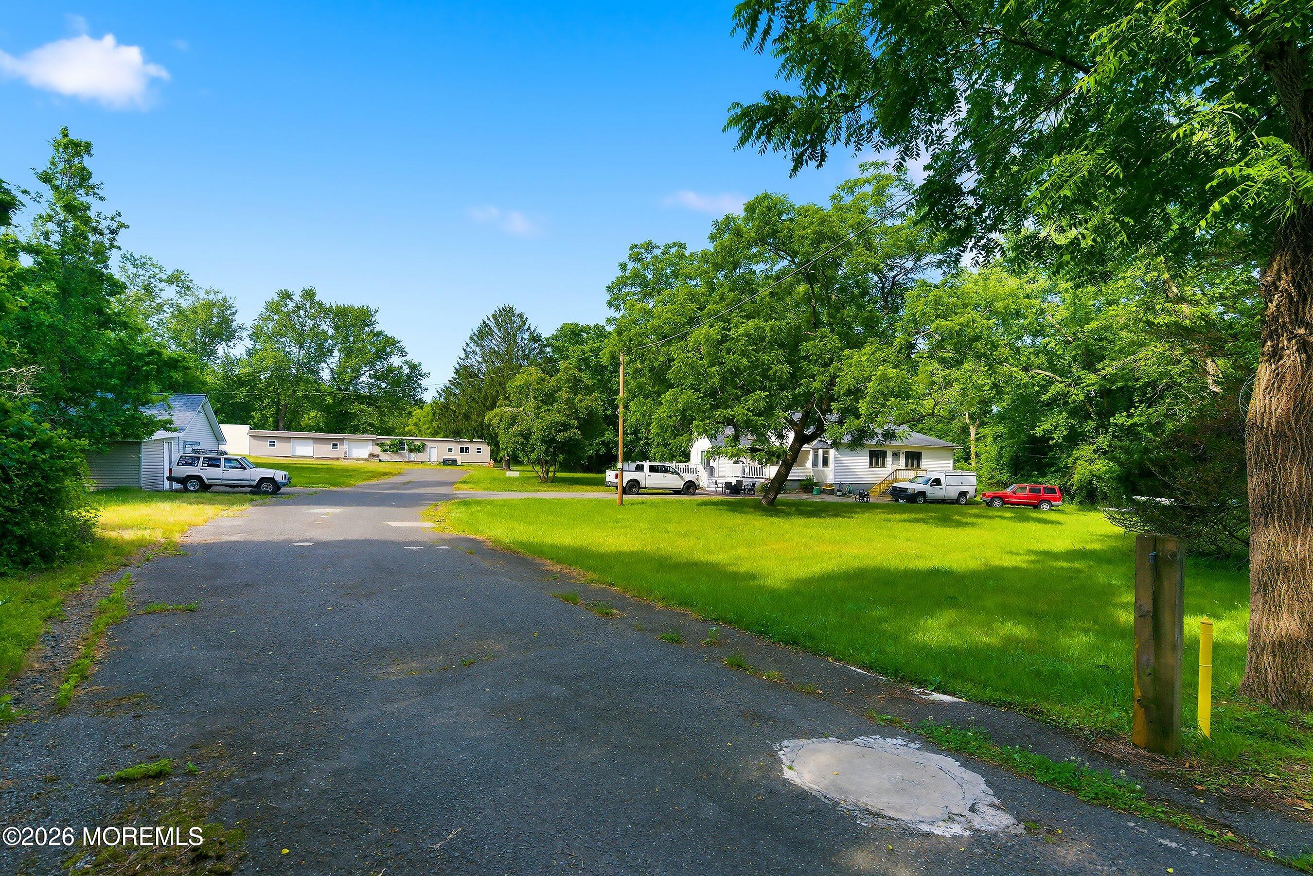 26 Megill Road Farmingdale NJ 07727