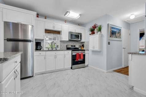20 Dove Street Manchester NJ 08759
