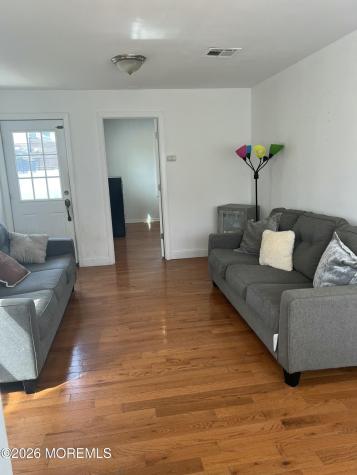 317 Roosevelt Avenue Oakhurst NJ 07755
