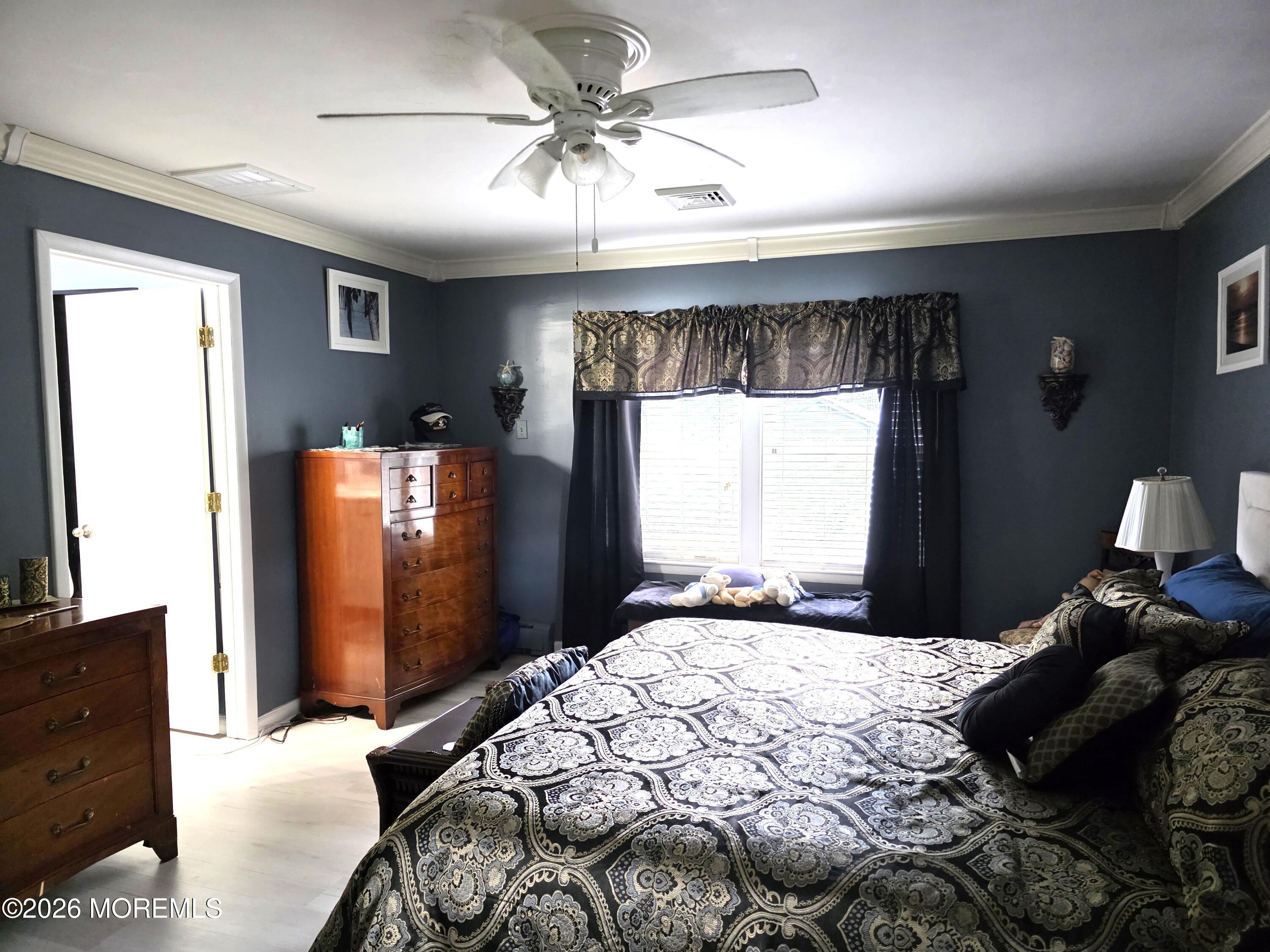 100 Reel Avenue Manahawkin NJ 08050