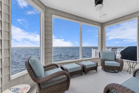 354 Roberts Avenue Seaside Park NJ 08752