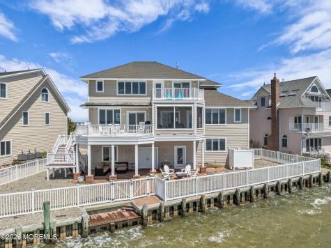 354 Roberts Avenue Seaside Park NJ 08752