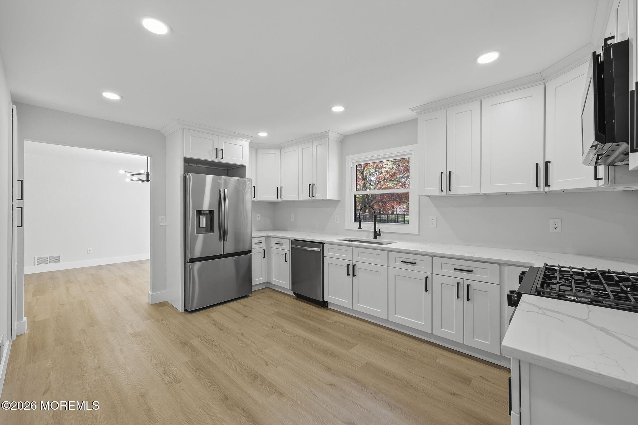 105 Thompson Grove Road Manalapan NJ 07726
