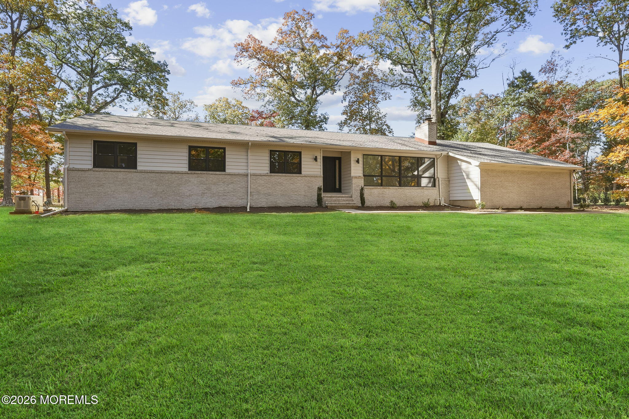 105 Thompson Grove Road Manalapan NJ 07726