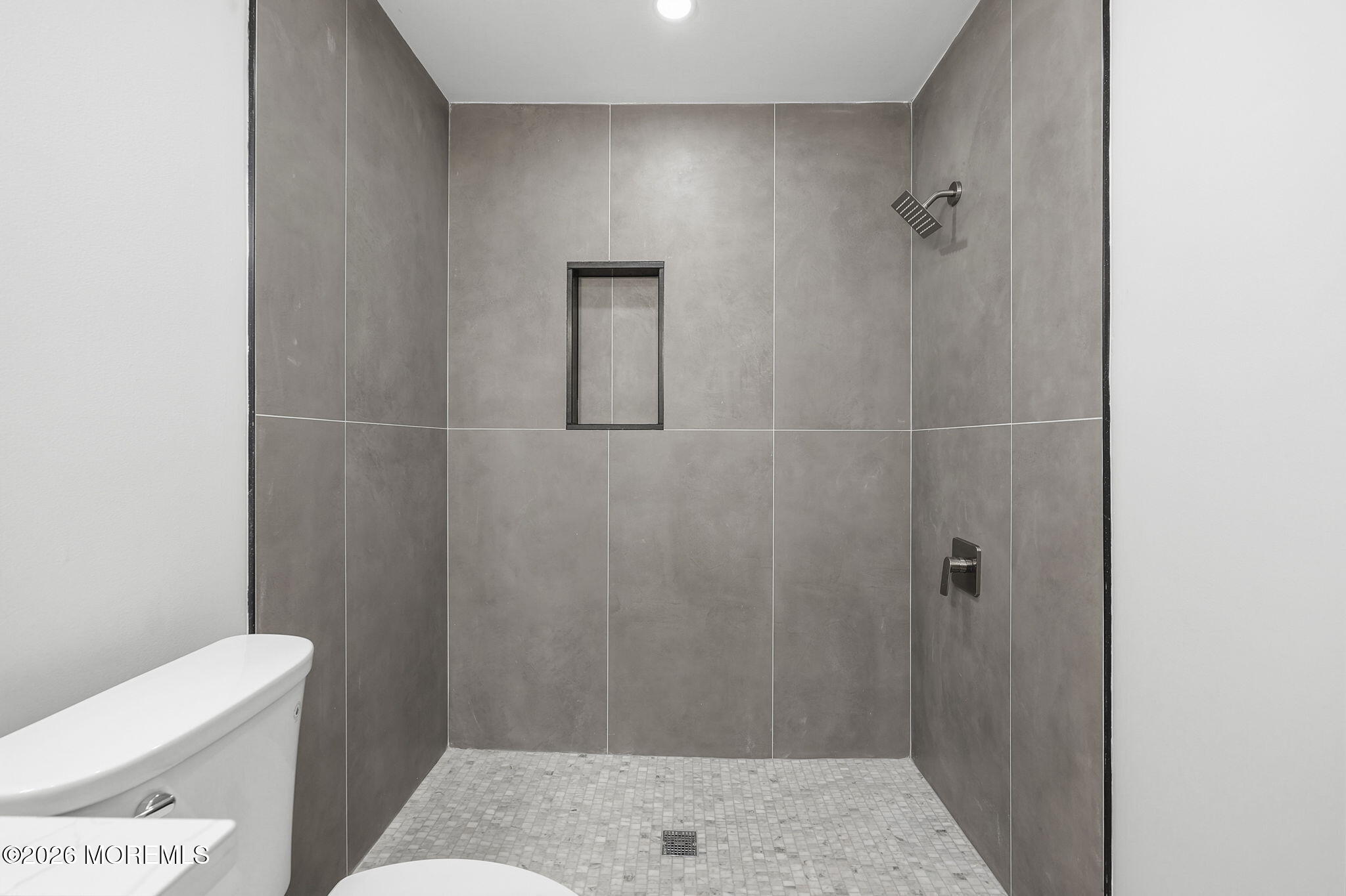 105 Thompson Grove Road Manalapan NJ 07726