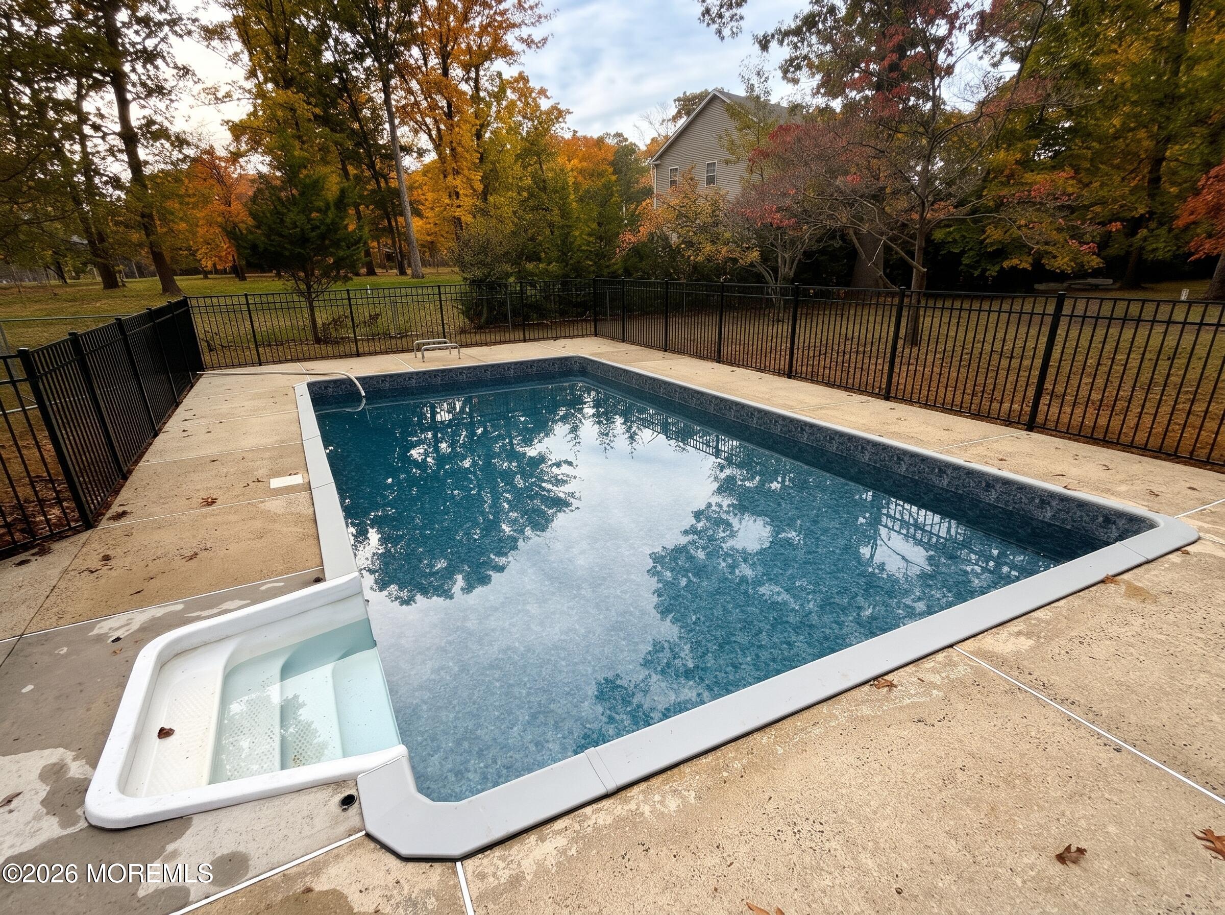 105 Thompson Grove Road Manalapan NJ 07726