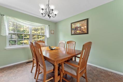 9 Mary Beth Lane Jackson NJ 08527