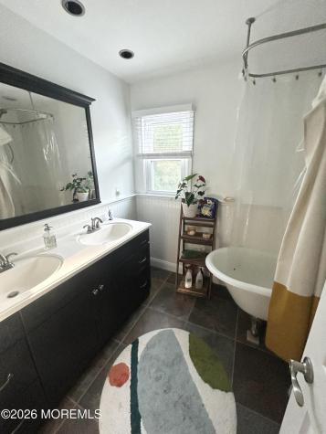 28 Westwood Drive Bayville NJ 08721
