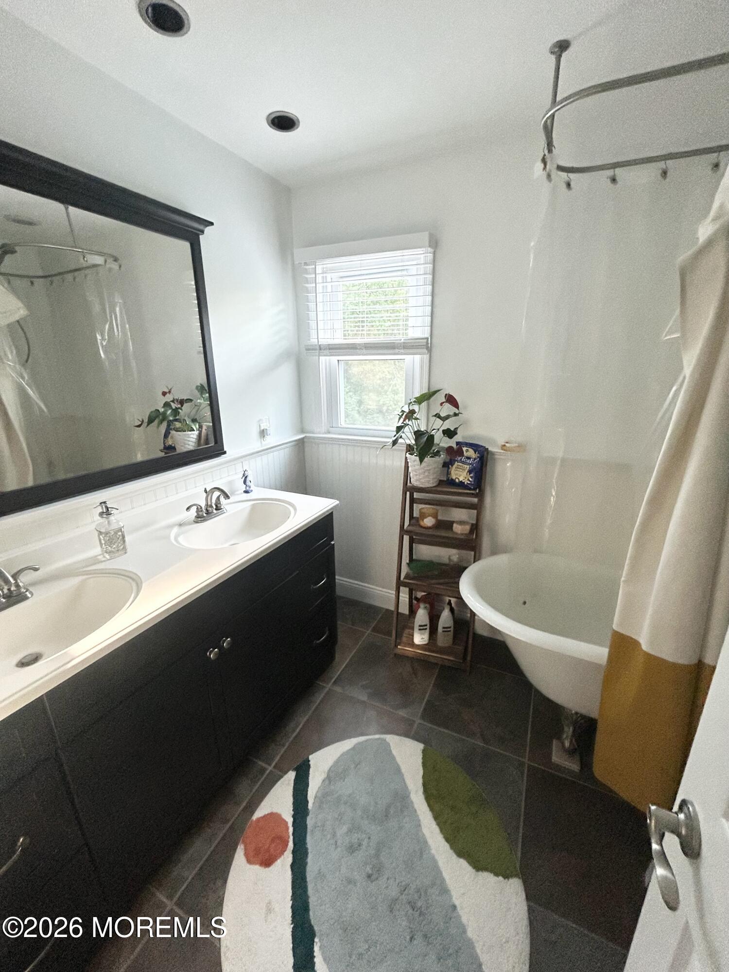 28 Westwood Drive Bayville NJ 08721