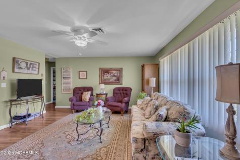 1013B Aberdeen Drive Lakewood NJ 08701