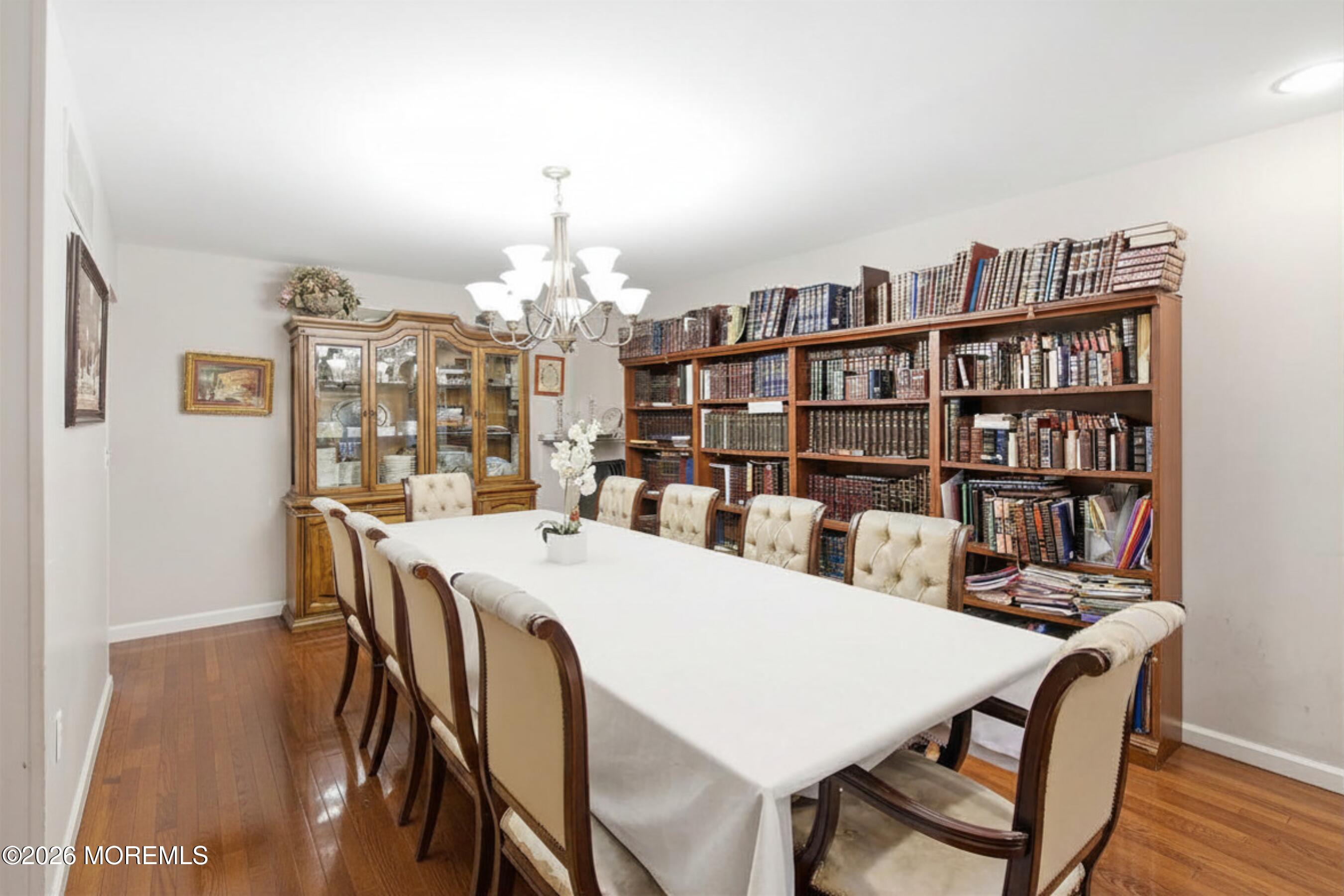 21 Kingsfield Drive Lakewood NJ 08701