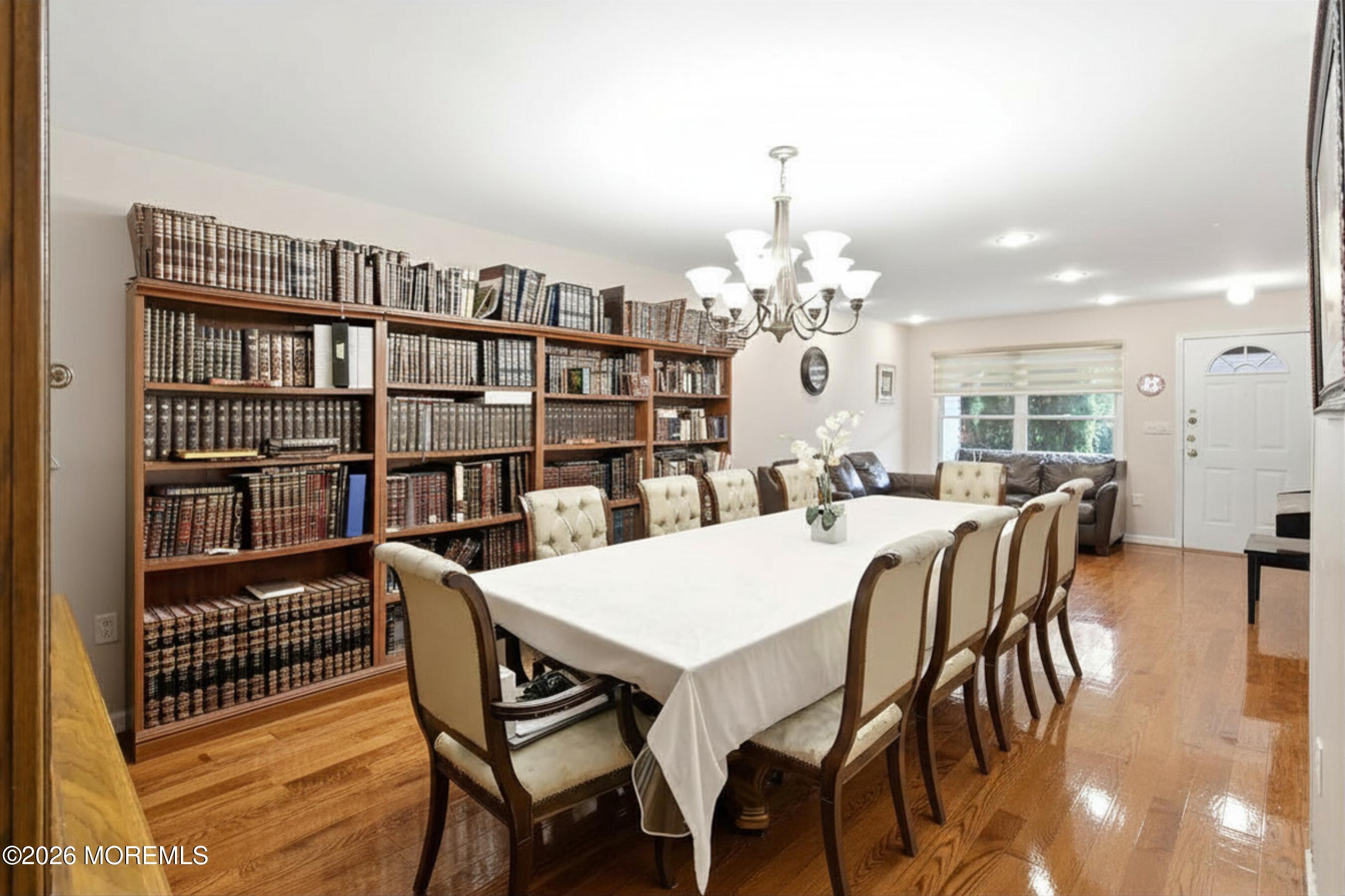 21 Kingsfield Drive Lakewood NJ 08701
