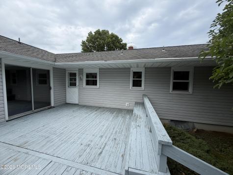 717 Howell Drive Brielle NJ 08730