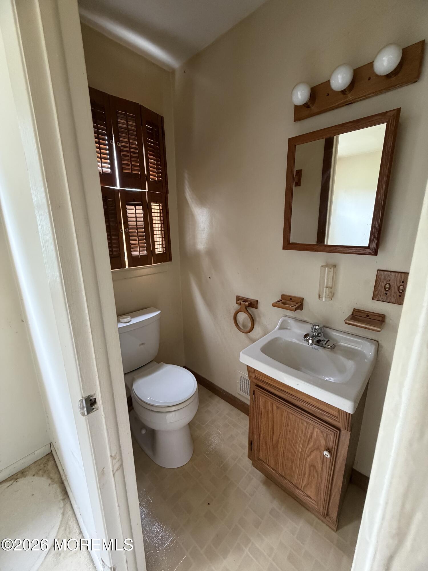 717 Howell Drive Brielle NJ 08730