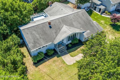 717 Howell Drive Brielle NJ 08730