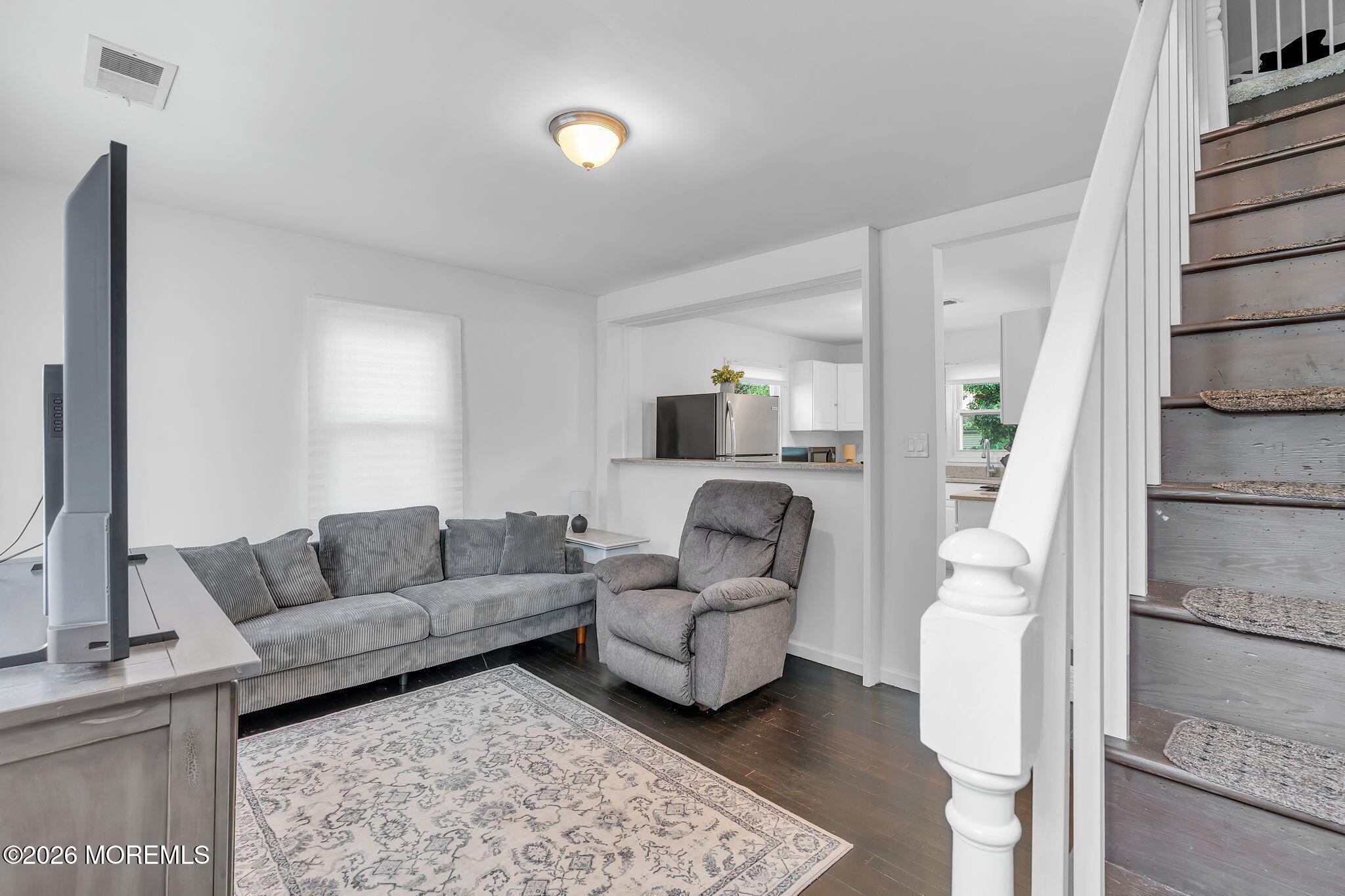 207 Pacific Avenue Beachwood NJ 08722