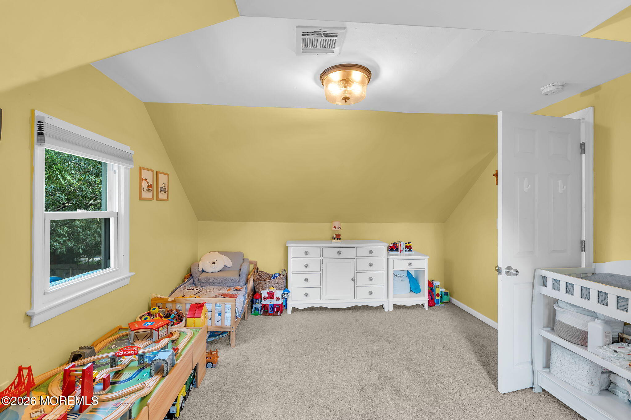 207 Pacific Avenue Beachwood NJ 08722