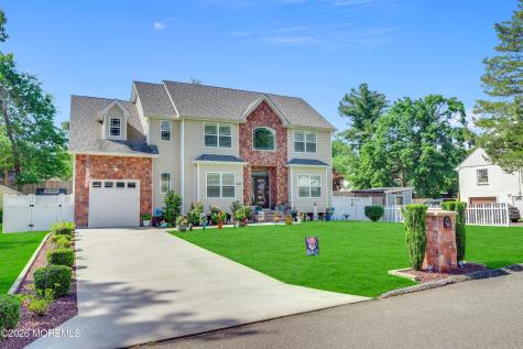 1532 Lawrence Avenue Toms River NJ 08757