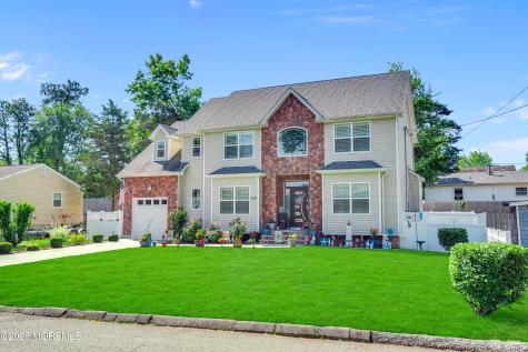 1532 Lawrence Avenue Toms River NJ 08757