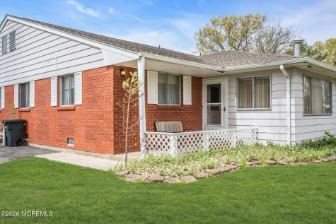 5 Dove Street Manchester NJ 08759