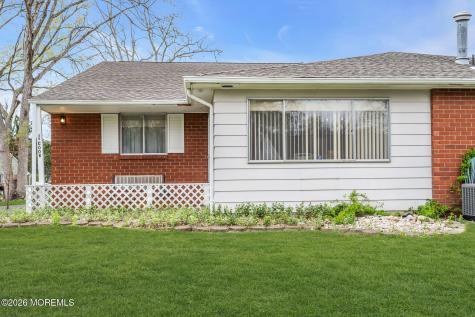 5 Dove Street Manchester NJ 08759