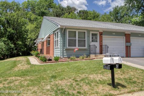 170 Hudson Parkway Whiting NJ 08759