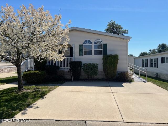 27 Pine Ridge Boulevard Whiting NJ 08759