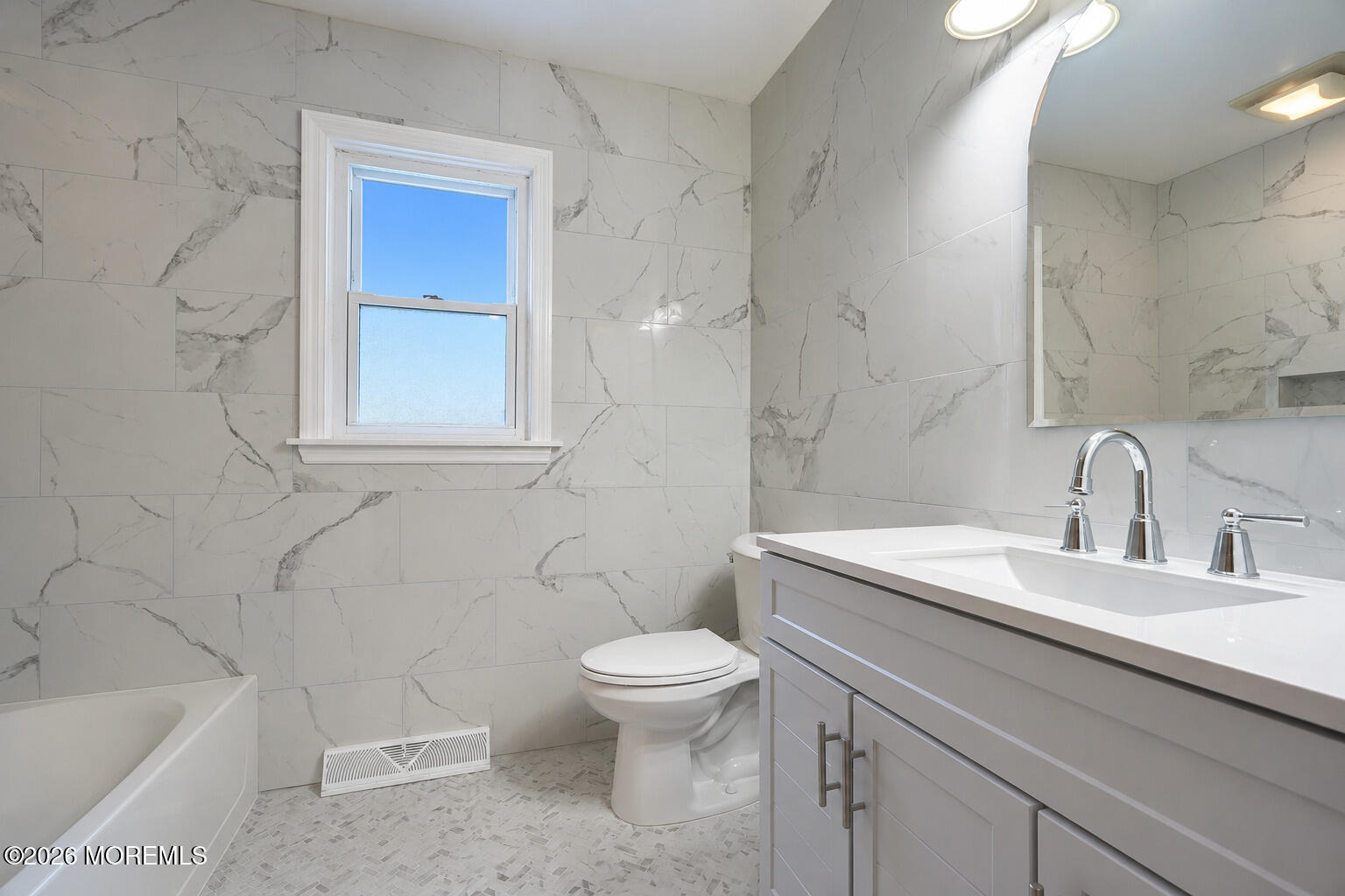 14 Kilmer Drive Manalapan NJ 07726