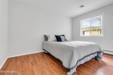 16 San Juan Court Toms River NJ 08757