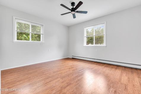 16 San Juan Court Toms River NJ 08757