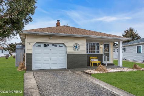 16 San Juan Court Toms River NJ 08757