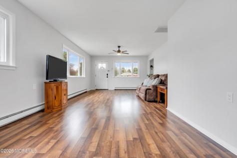 16 San Juan Court Toms River NJ 08757