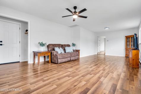 16 San Juan Court Toms River NJ 08757