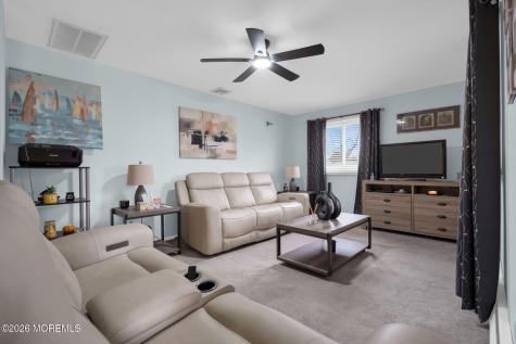 17 Heron Street Whiting NJ 08759