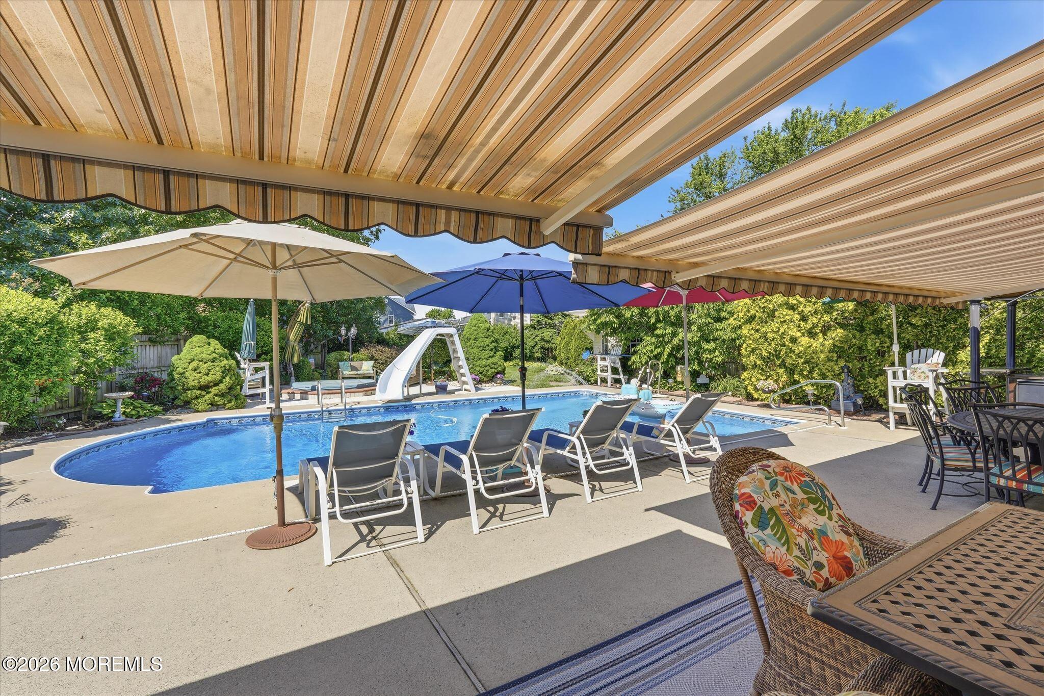 902 10th Street Union Beach NJ 07735