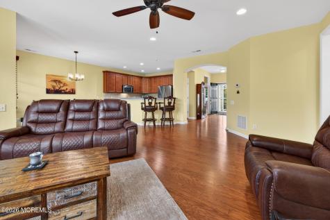 21 Ascot Lane Manchester NJ 08759
