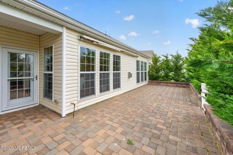 21 Ascot Lane Manchester NJ 08759
