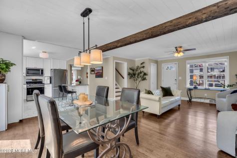 52 Thomas Avenue Shrewsbury Boro NJ 07702