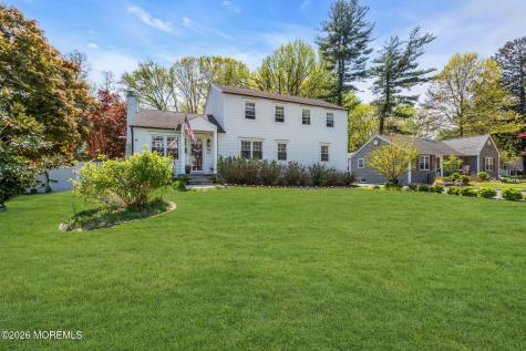 52 Thomas Avenue Shrewsbury Boro NJ 07702