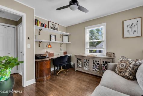 52 Thomas Avenue Shrewsbury Boro NJ 07702