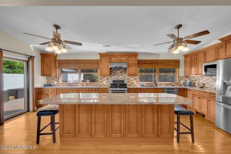 1720 Bayonne Avenue Whiting NJ 08759