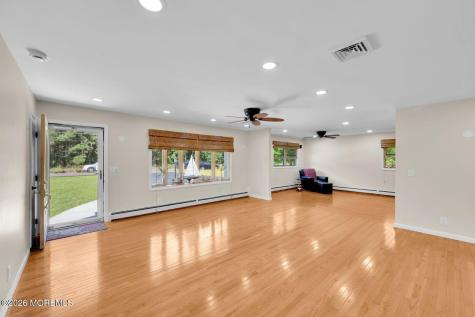 1720 Bayonne Avenue Whiting NJ 08759