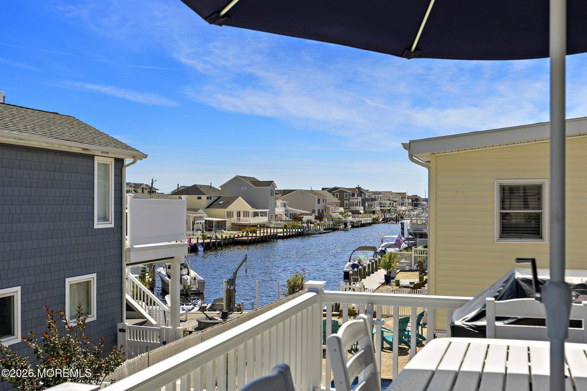 20 Jeri-ann Drive Manahawkin NJ 08050
