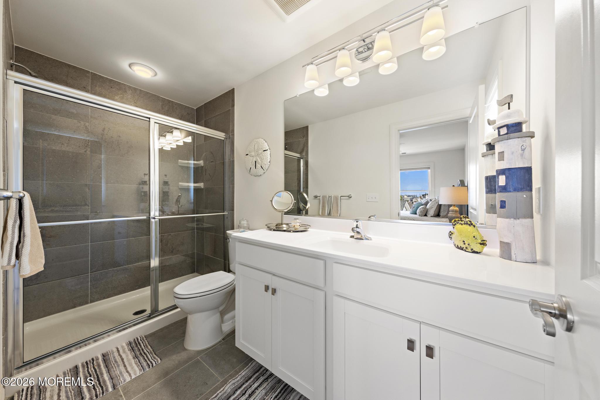 20 Jeri-ann Drive Manahawkin NJ 08050