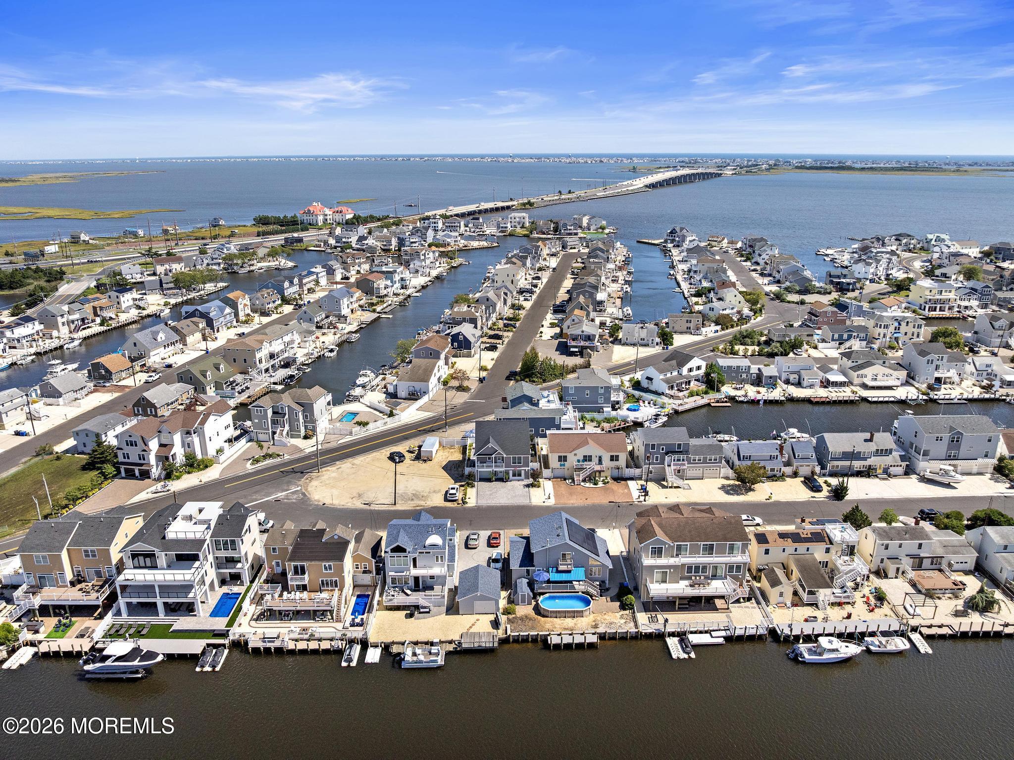 20 Jeri-ann Drive Manahawkin NJ 08050